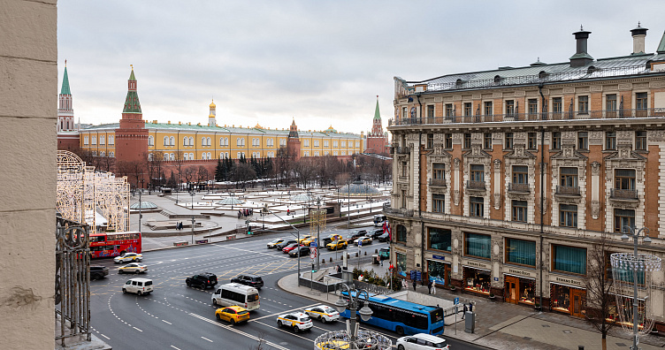 С видом на Красную Площадь и Тверскую улицу фото 5